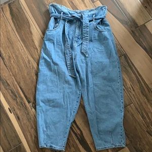 Zara Belted Slouchy Jeans